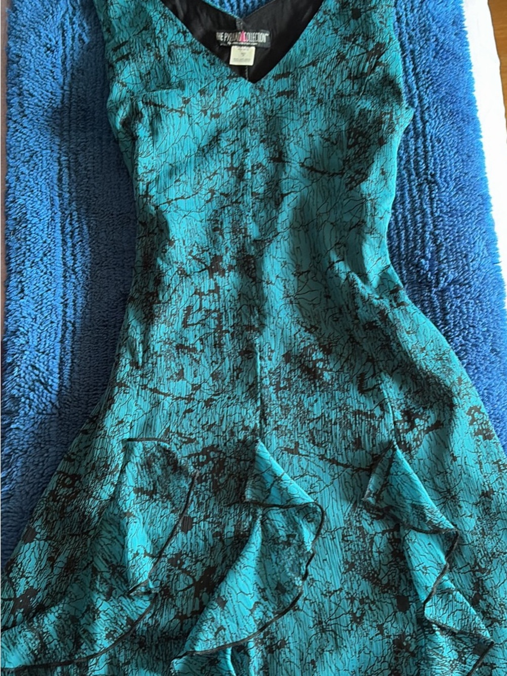 VintageTeal & Black V-Neck Ruffle Dress